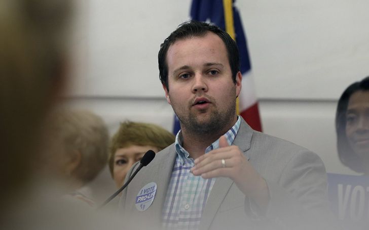 Josh Duggar Begs Judge To Relieve Him From His Latest Scandal