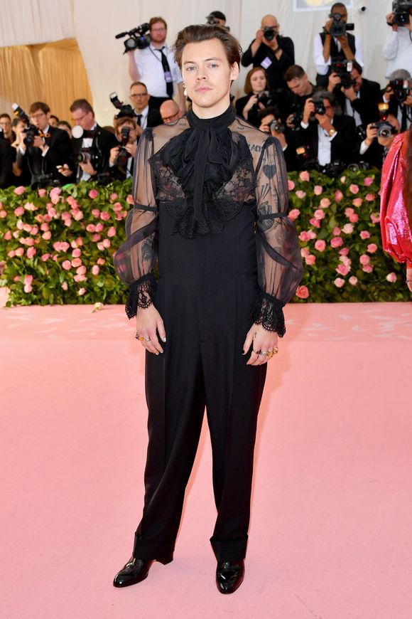 Check Out All the Wild and Crazy Fashion From 2019 MET Gala! Met Gala