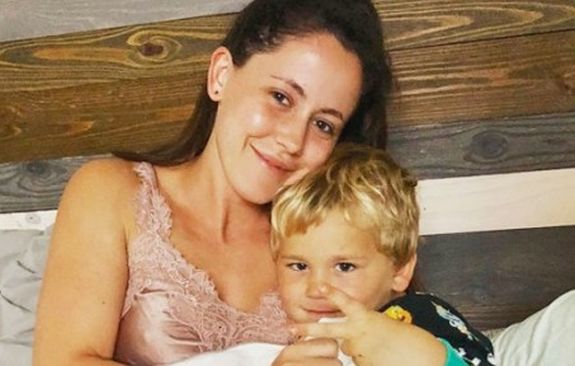 Teen Mom 2 Star Jenelle Evans Reveals She S Fighting To Win Back Custody Of Son Kaiser