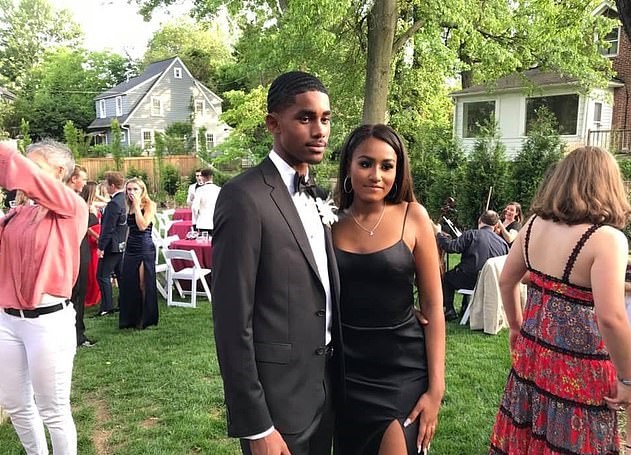 Sasha Obama Sizzles in Black Gown during her High School ...