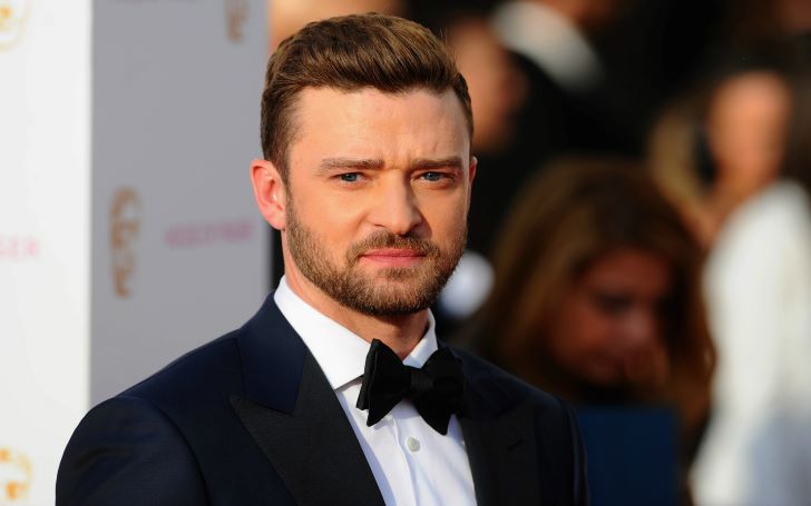 Someone Pulled Justin Timberlake's Leg at Paris Fashion Week, Literally