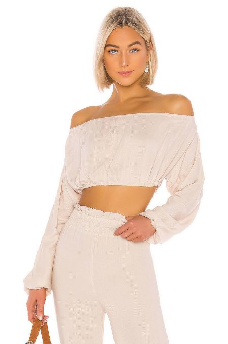 Off shoulder tops looks amazing with any outfit.