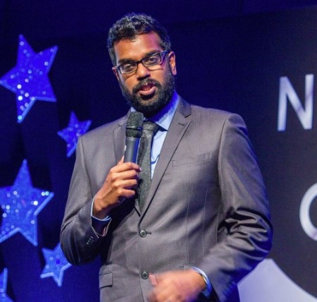 Romesh during his gig.