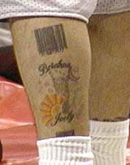 Fatone's tattoo on his left leg.