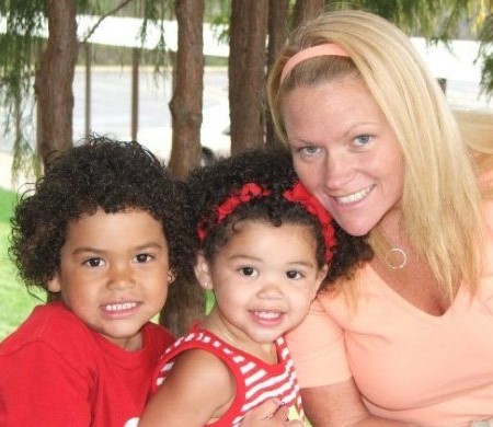 Libby with her daughters Senali and Sylee.