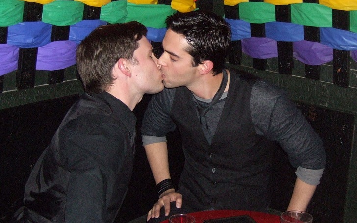 Know about Michael Carbonaro Hubby Peter Stickles; How did all began for the gay couple?