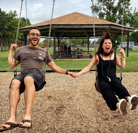 Omid and Sabrina seem to have a lot of fun.
