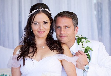 Scott Sveslosky and Danica McKellar on their wedding Day.