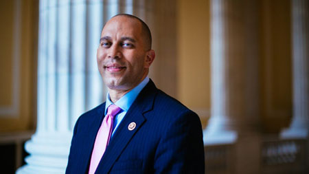 Hakeem Jeffries met his wife Kannisandra before the turn of the century and got married before the 2000s rolled around.