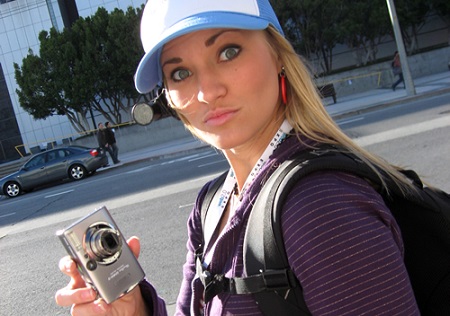 Ezarik holding a camera for one of her lifecasting videos.