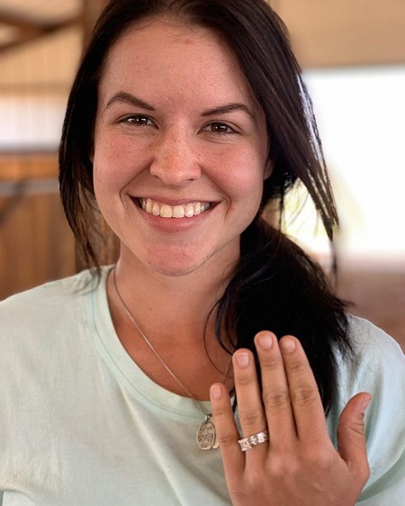 Hailey Kinsel sporting the engagement ring immediately after the engagement.