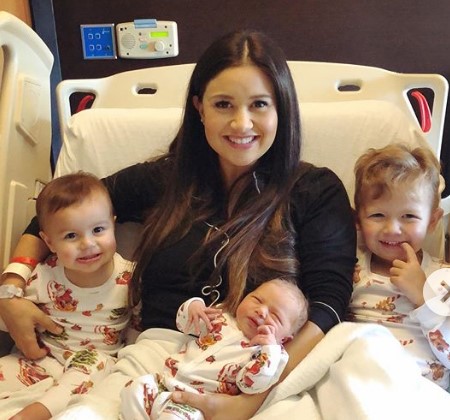 Sean Lowe and Catherine Giudici's three kids.