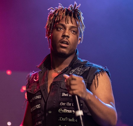 Juice WRLD reportedly had a problem with drugs.
