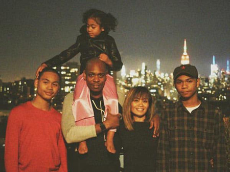 Dave and Elaine Chappelle are proud parents of three kids, two sons and one daughter.