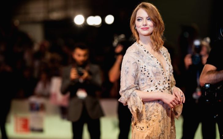 Emma Stone Suffers Shoulder Injury After 'Slipping on a Floor'