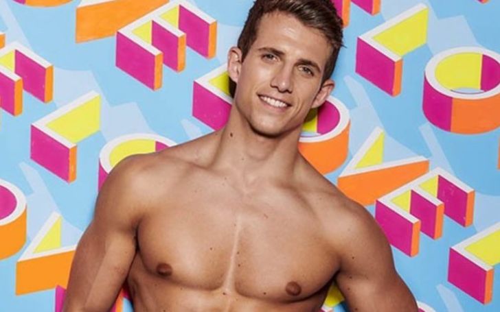 Axed Love Island Star Callum Macleod S Life In Tatters After Quitting Job For Show Birmingham Live