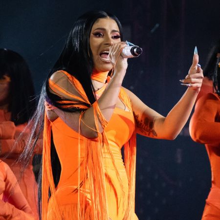 Cardi B Wigged Out During Her Concert In London At Wireless Festival ...