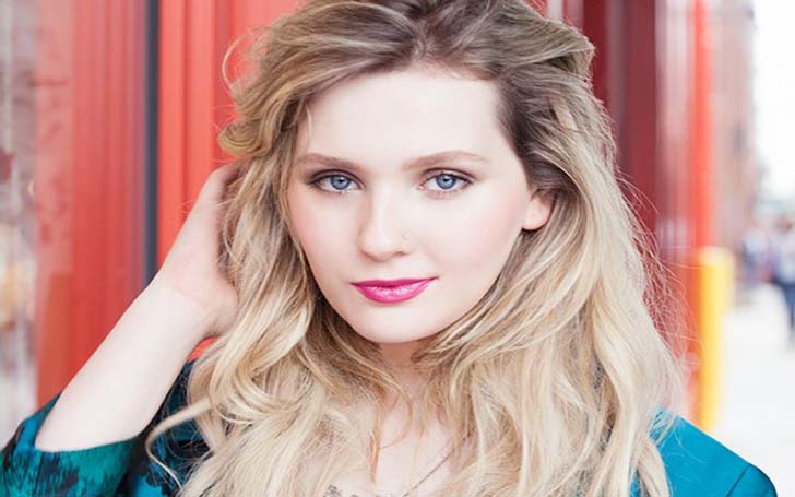 Abigail Breslin Top 5 Movies And TV Shows!