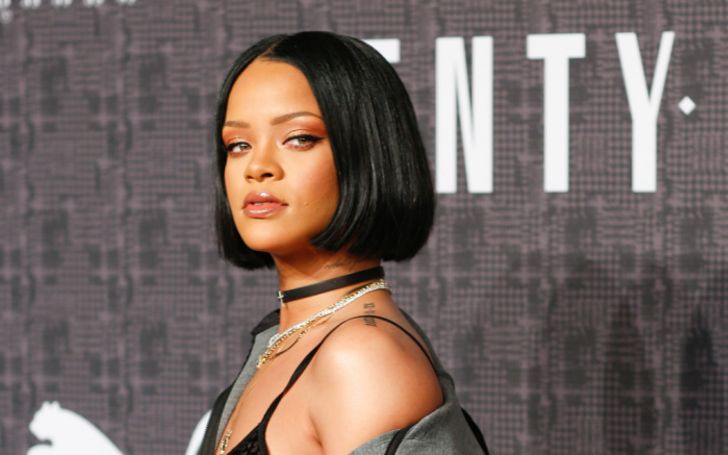 Rihanna Is Back On Her Lingerie Photo Tip - Check Out The Pictures!