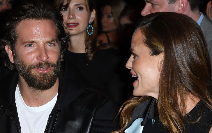 Jennifer Garner Rumored To Be Pregnant with Bradley Cooper's Baby!