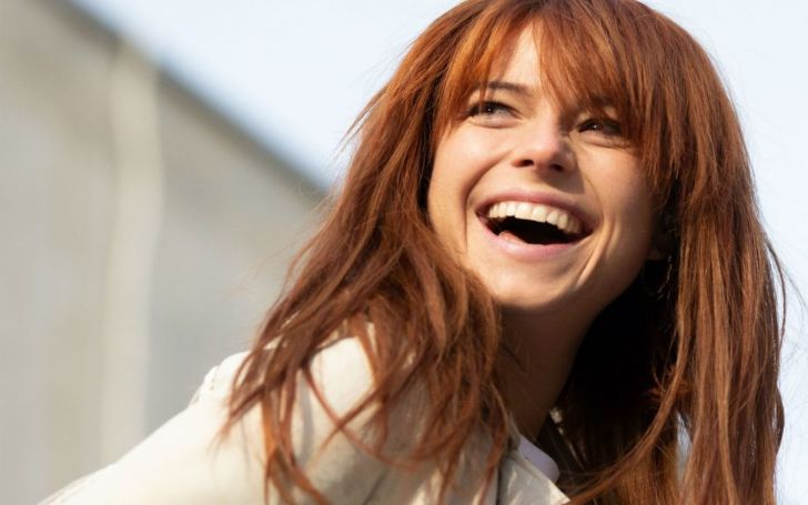 Jessie Buckley Opens Up About Her Struggles With Anxiety After It 'Scared' Her During The Teenage Years