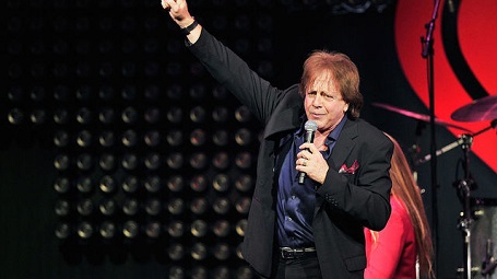 SAN JOSE, CA - JANUARY 28: Musician Eddie Money performs on stage during the iHeart80s Party 2017 at SAP Center on January 28, 2017 in San Jose, California.