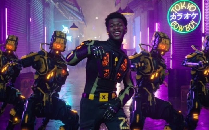 'Old Town Road' Hitmaker Lil Nas X Proves There's No Getting Away From 'Panini' Video 