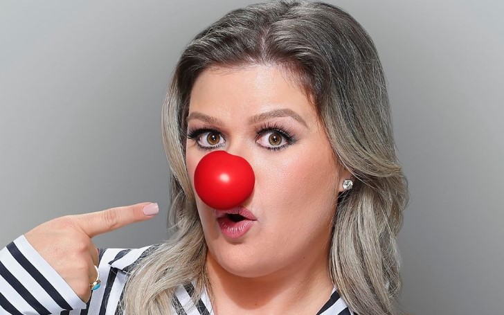 Kelly Clarkson Struggles With This One Particular Thing During The Kelly Clarkson Show Every Day