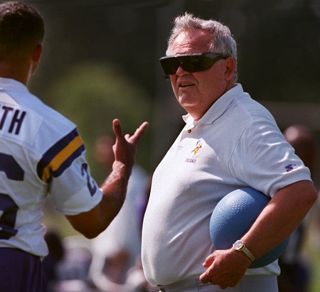 Former Vikings trainer, Fred Zamberletti, also passed away in 2018.