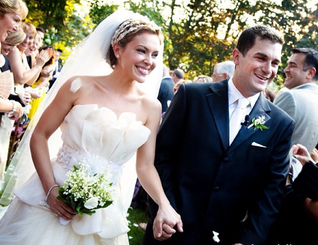 Alyssa Milano and Dave Bugliari right after being pronounced husband & wife.