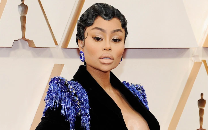 Fans Bash Blac Chyna After She Confirmed She is Not Pregnant