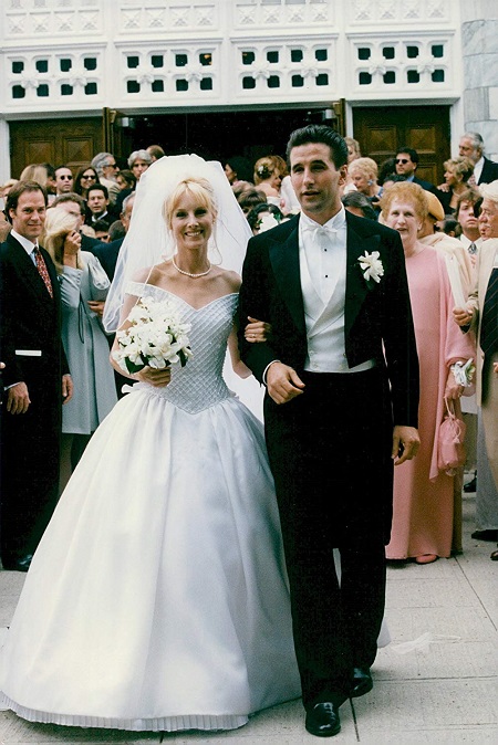 William "Billy" Baldwin and wife Chynna Phillips in their wedding attires.