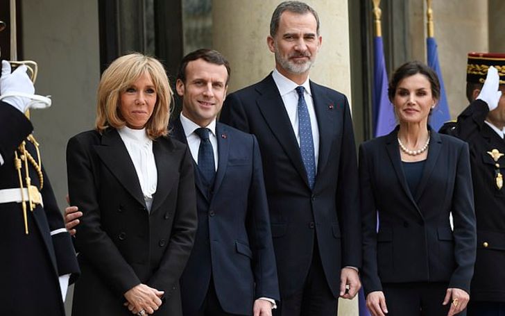 French President Emmanuel Macron Greets Spain S King Felipe Vi And Queen Letizia With Namaste Glamour Fame