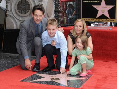 The whole Rudd family, Paul, Julie and kids, Jack and Darby.