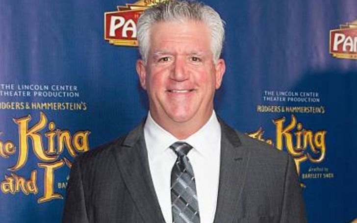 Gregory Jbara Wife - Find Out About His Married Life and Children