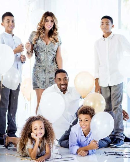 Scottie Pippen with his second wife and four children, Scotty Jr., Preston, Justin and Sophia.