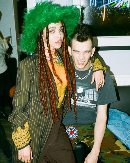 Matty Healing is dating his girlfriend FKA Twigs.