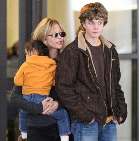 Meg Ryan has two children.