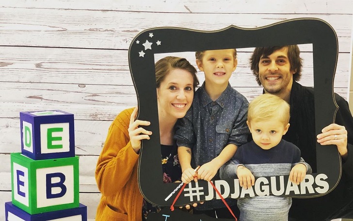 Jill Duggar and Derick Dillard Want to Move Internationally Amidst Feud with with Duggar Dad