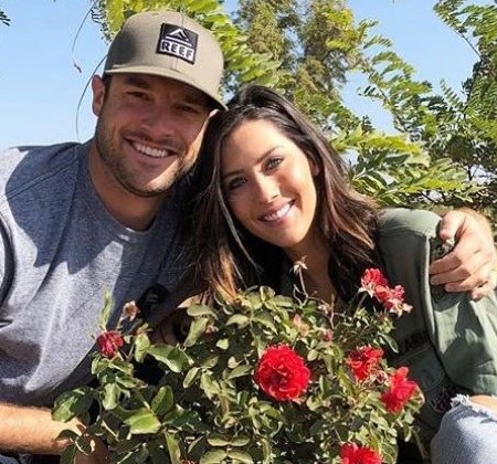 becca kufrin split with garrett yrigoyen.