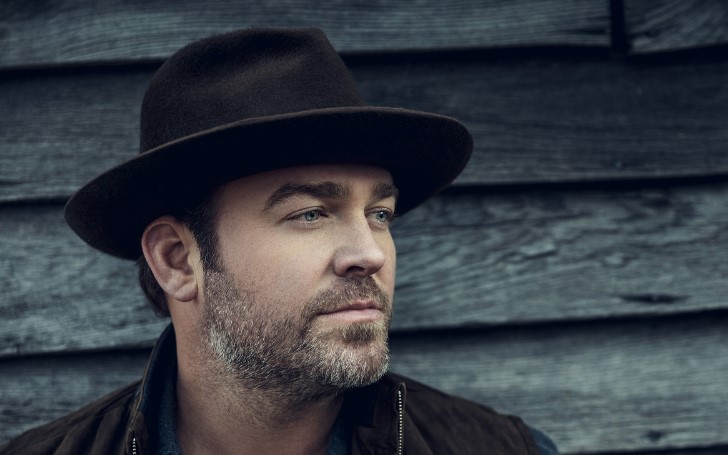 Lee Brice's Single "One of Them Girls" Climbs the #1 Spot