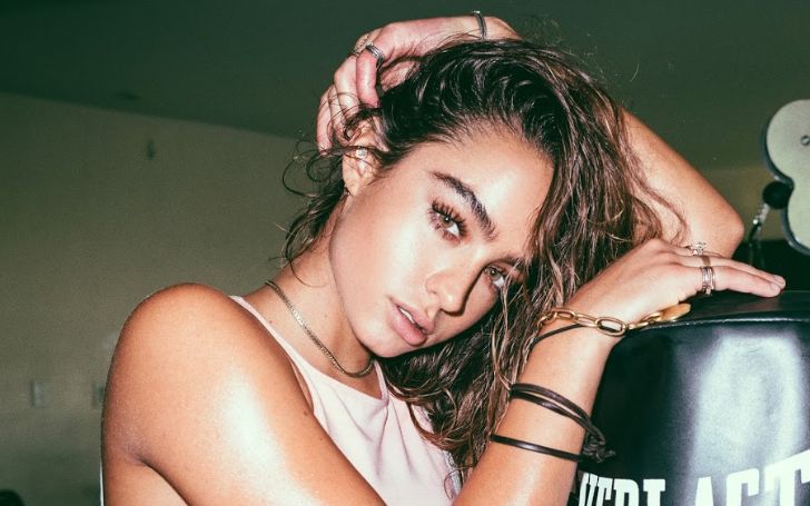 Sommer Ray Flaunts Her New Workout Wear in 2021