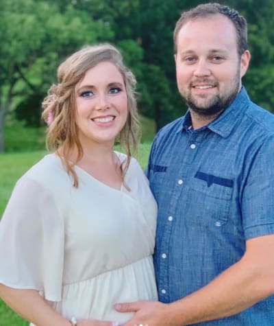 Josh Duggar with his wife Anna Renee.