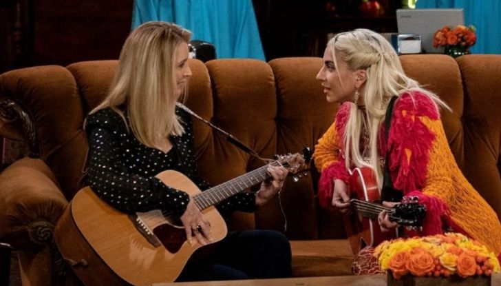 Lady Gaga Sings 'Smelly Cat' With Lisa Kudrow on 'Friends Reunion'