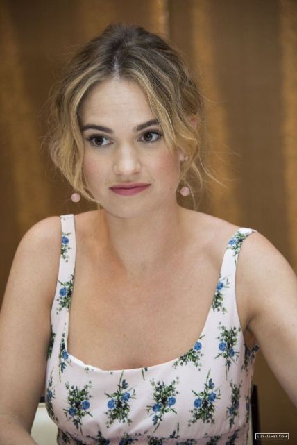 Lily James clicked during a conference. 