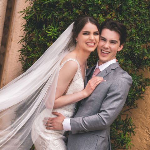 Jeremy Shada got married on 8th March 2020.