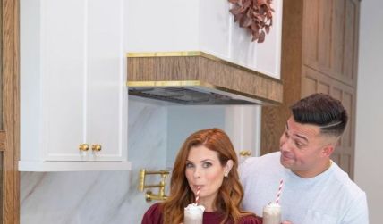 Who is JoAnna Garcia Swisher? Meet Sweet Magnolias star and former Atlanta  Braves outfielder Nick Swisher's wife