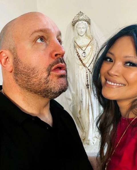 Kevin James is happily married to wife, Steiana de la Cruz