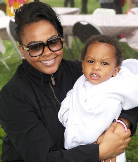 Jill Scott has two kids 