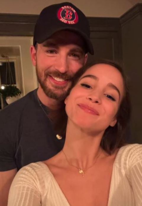 Chris Evans is in relationship with Alba Baptista